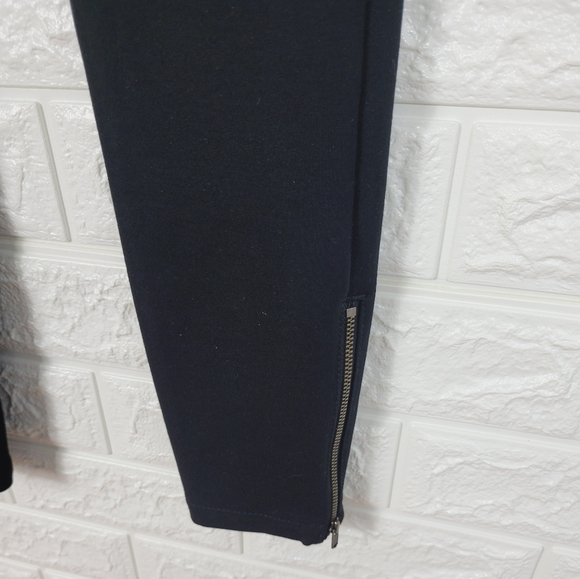 ANTHROPOLOGIE The Essential Slim Pants Ankle Zip | Black - Picture 9 of 13